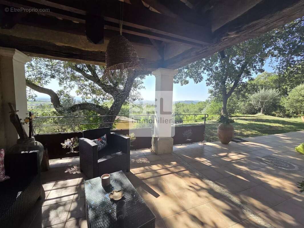 Maison à SAINT-MARTIN-D&#039;ARDECHE