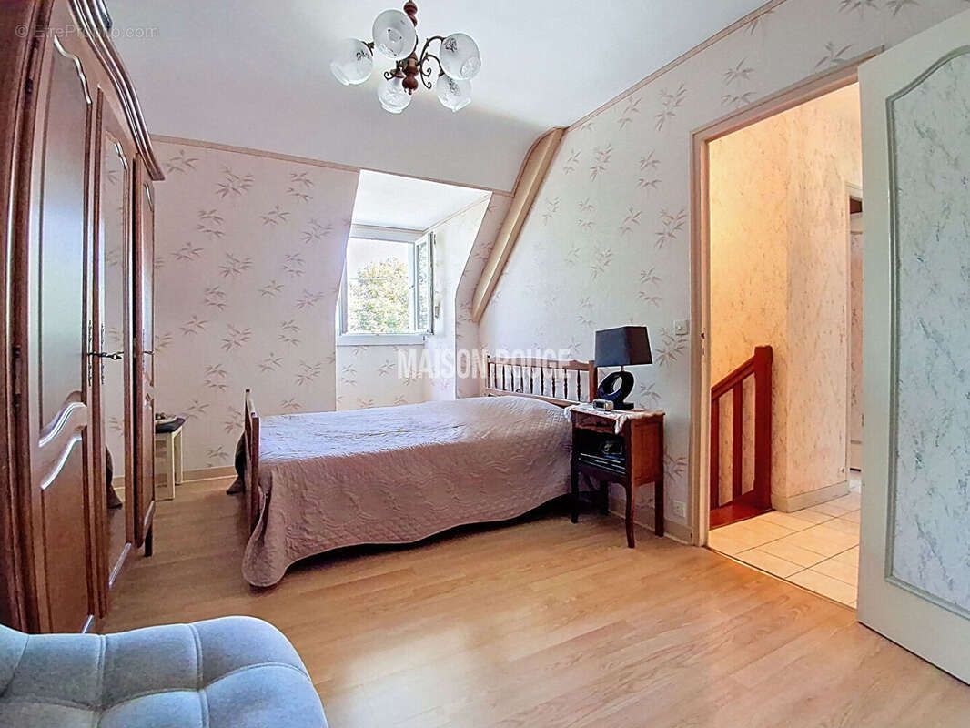 Maison à SAINT-DONAN