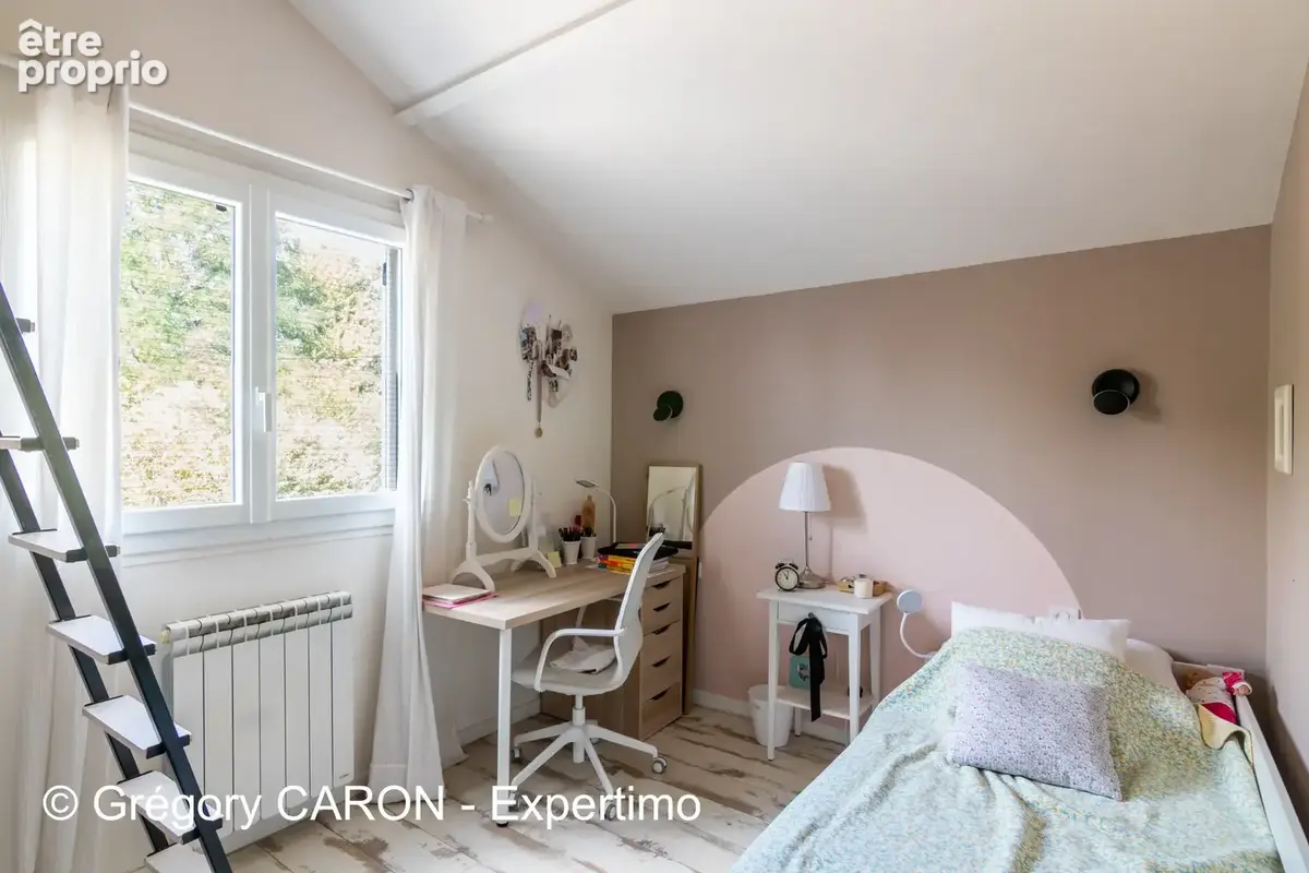 Appartement atypique esprit loft avec terrasse et parking - photo 6