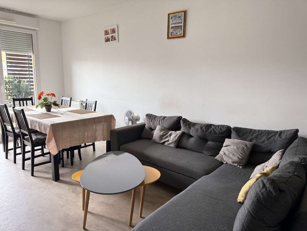 Appartement à DAMMARIE-LES-LYS