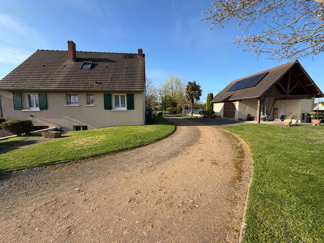 Maison à NAINTRE