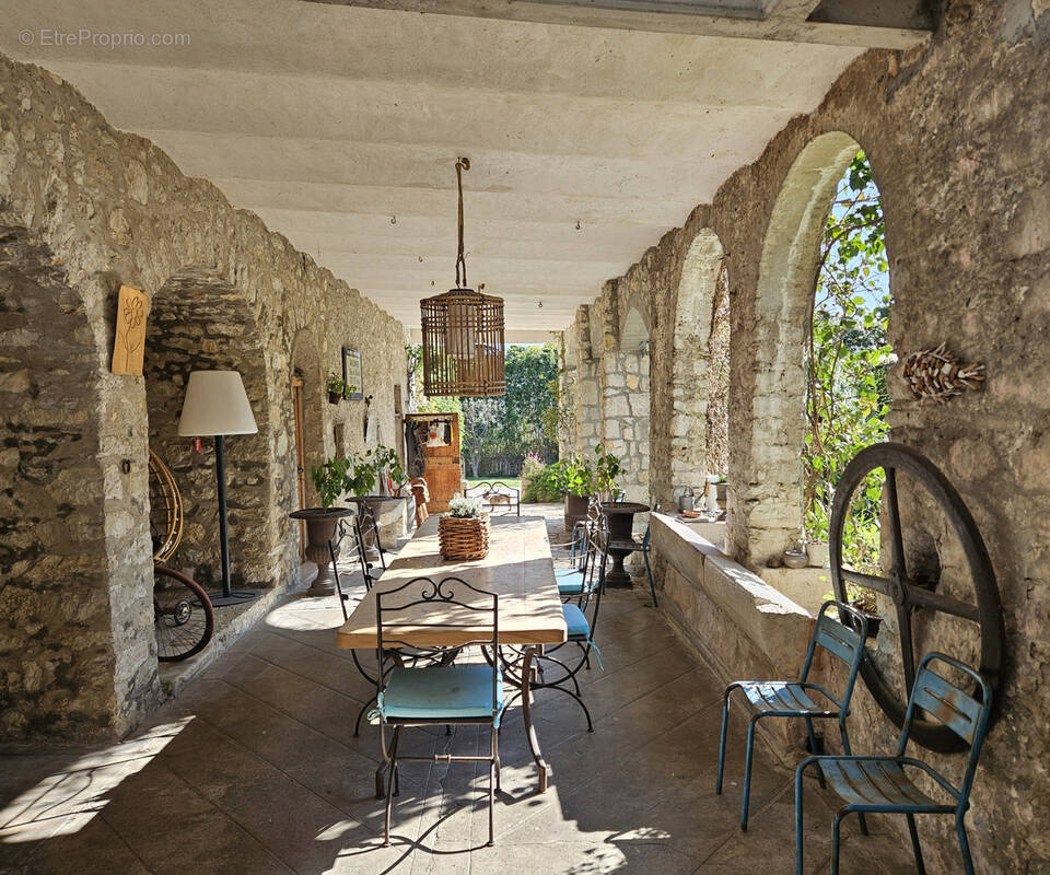 Maison à LA COLLE-SUR-LOUP