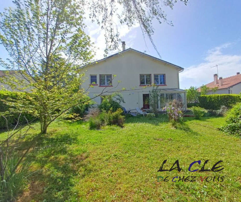 Maison à COULONGES-SUR-L'AUTIZE