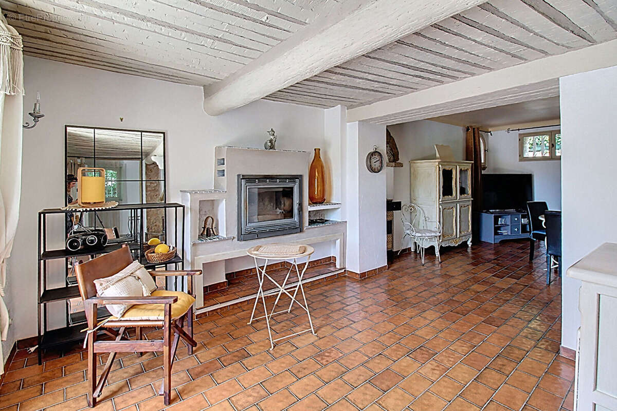 Maison à DRAGUIGNAN