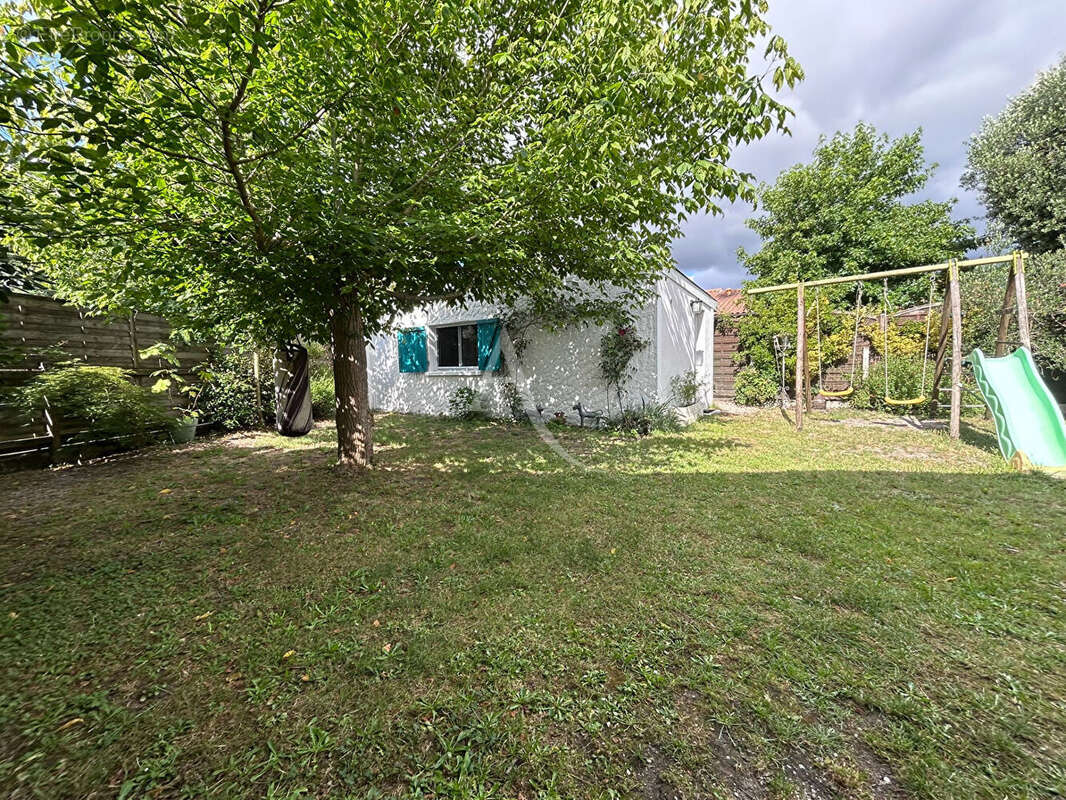 Maison à SAINT-MEDARD-EN-JALLES