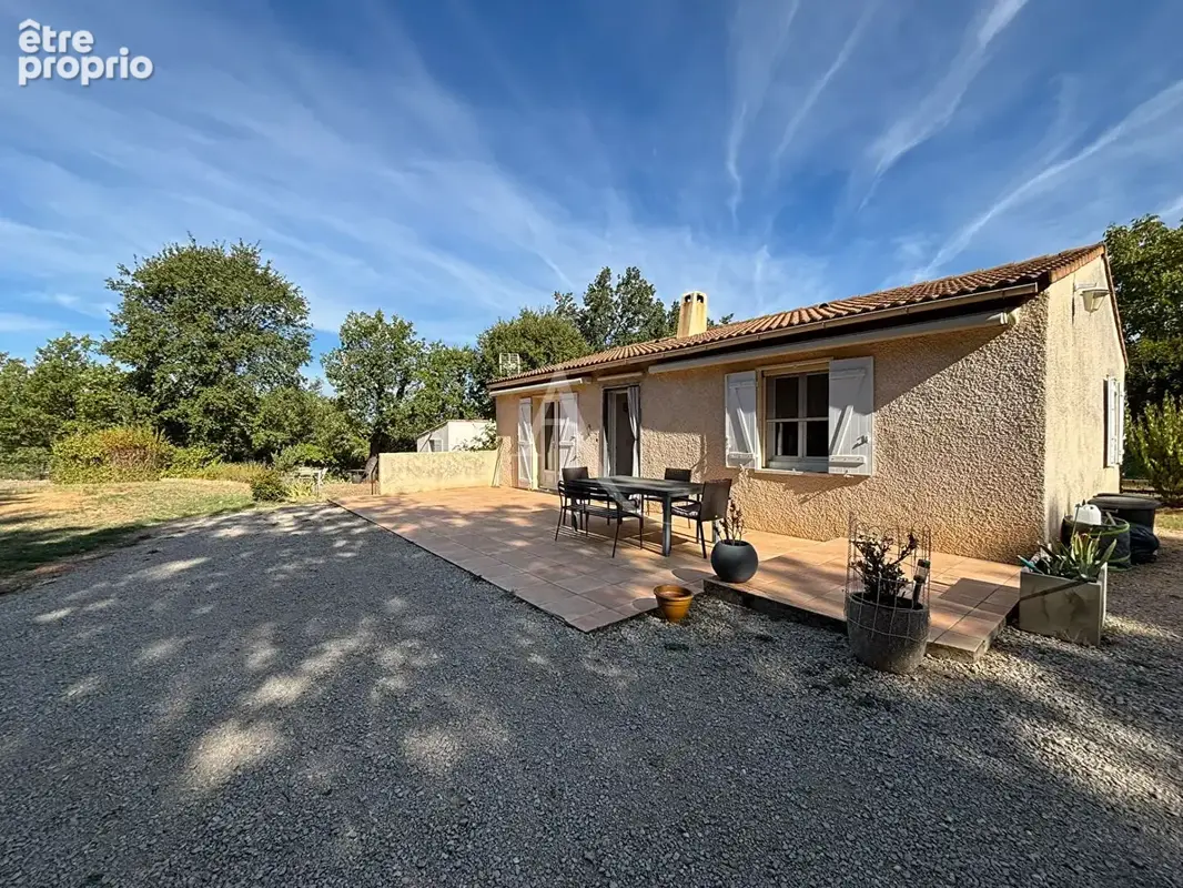 Villa terrasse avec dependance au calme sur terrain de 2019m2 - photo 2