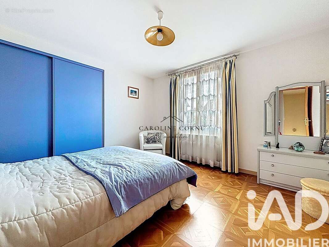 Photo 8 - Maison à VILLIERS-SUR-MARNE