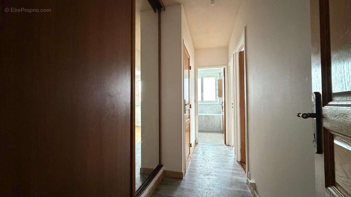 Appartement à LIVRY-GARGAN