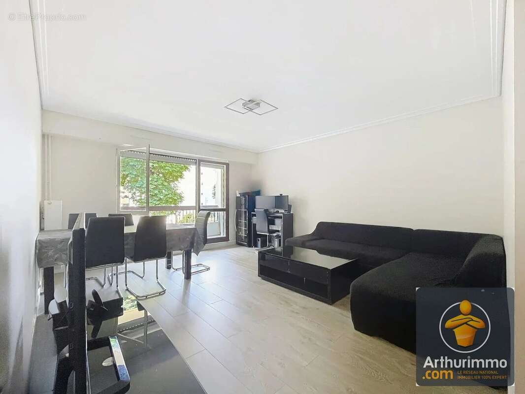 Appartement à YERRES