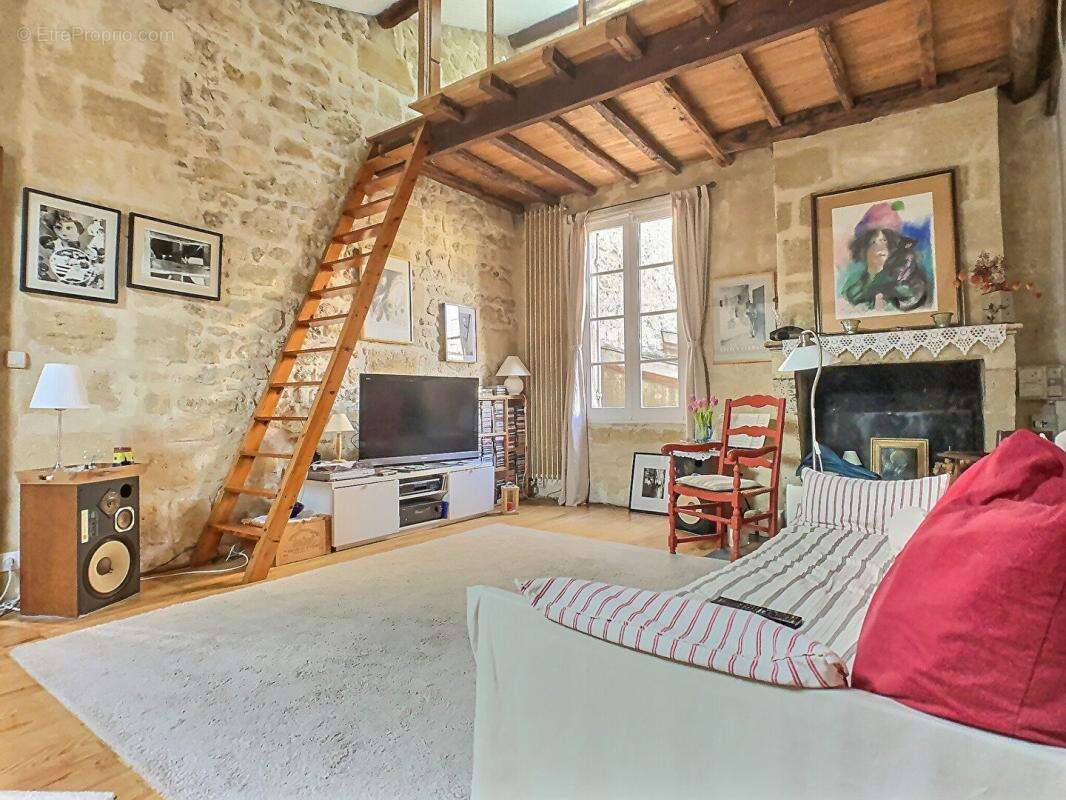 Appartement à BORDEAUX