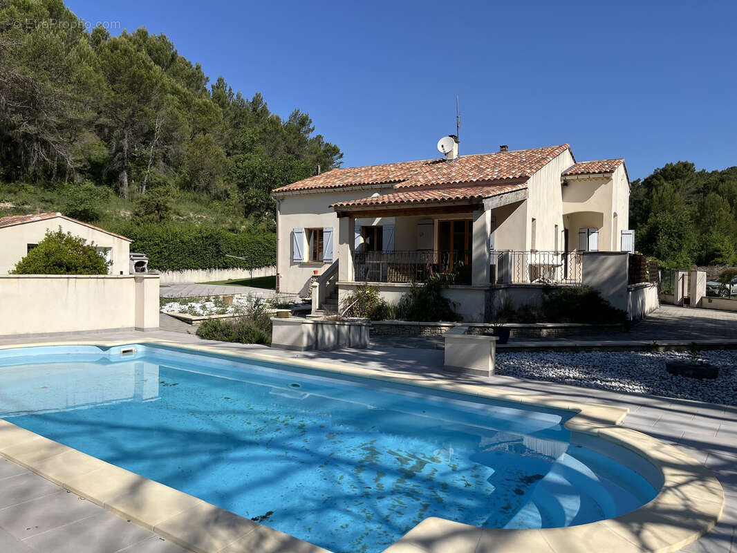 Maison à MALEMORT-DU-COMTAT