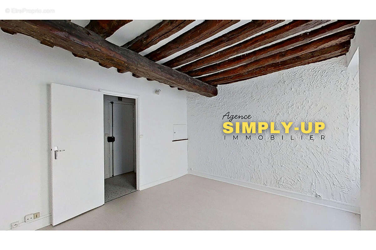 Appartement à PARIS-7E