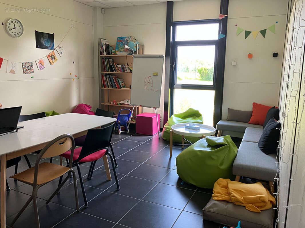 Commerce à POITIERS