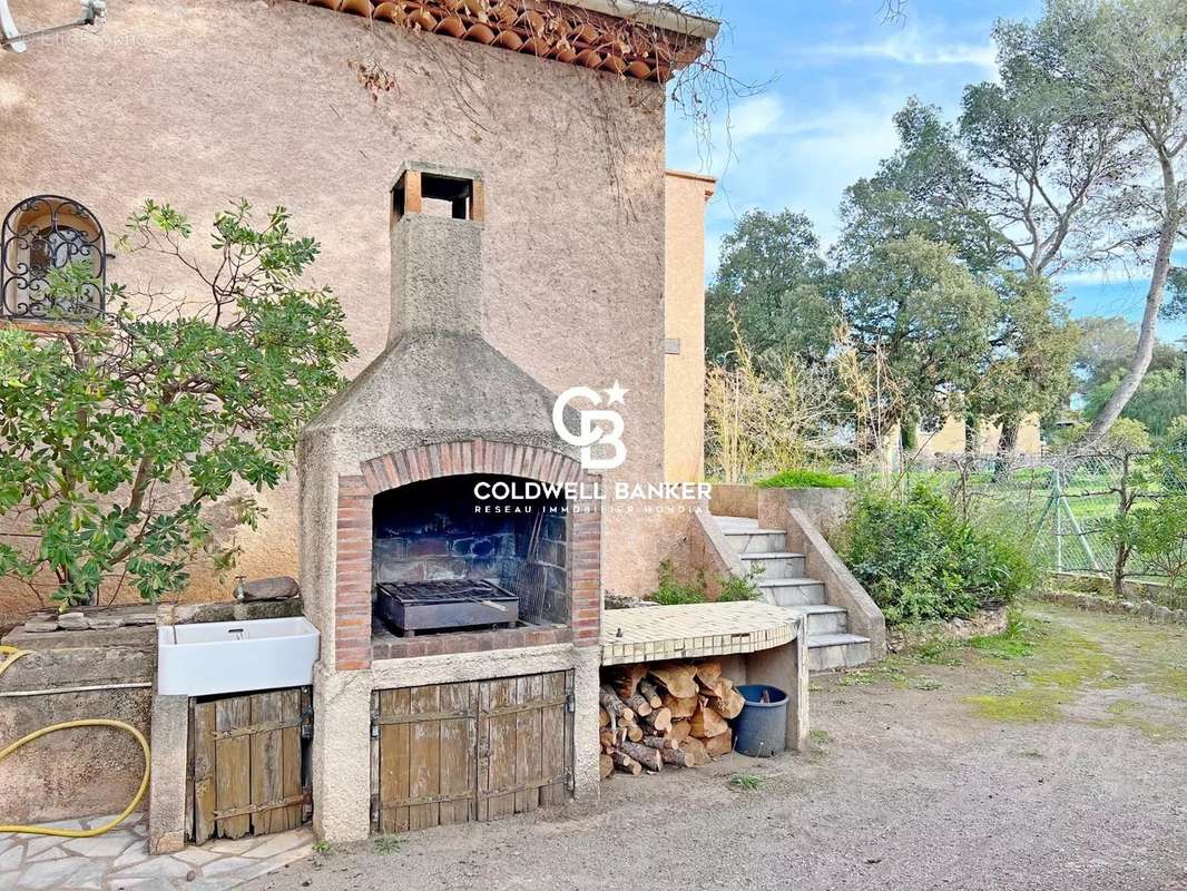 Maison à SAINT-RAPHAEL