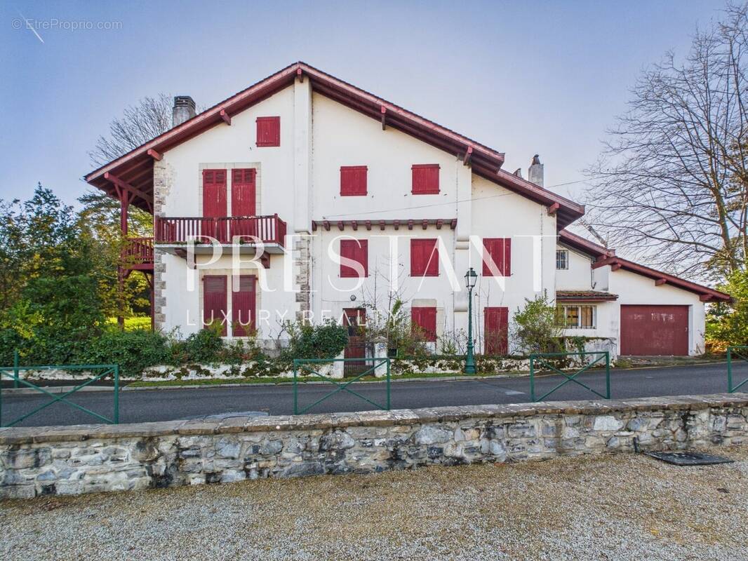 Maison à GUETHARY