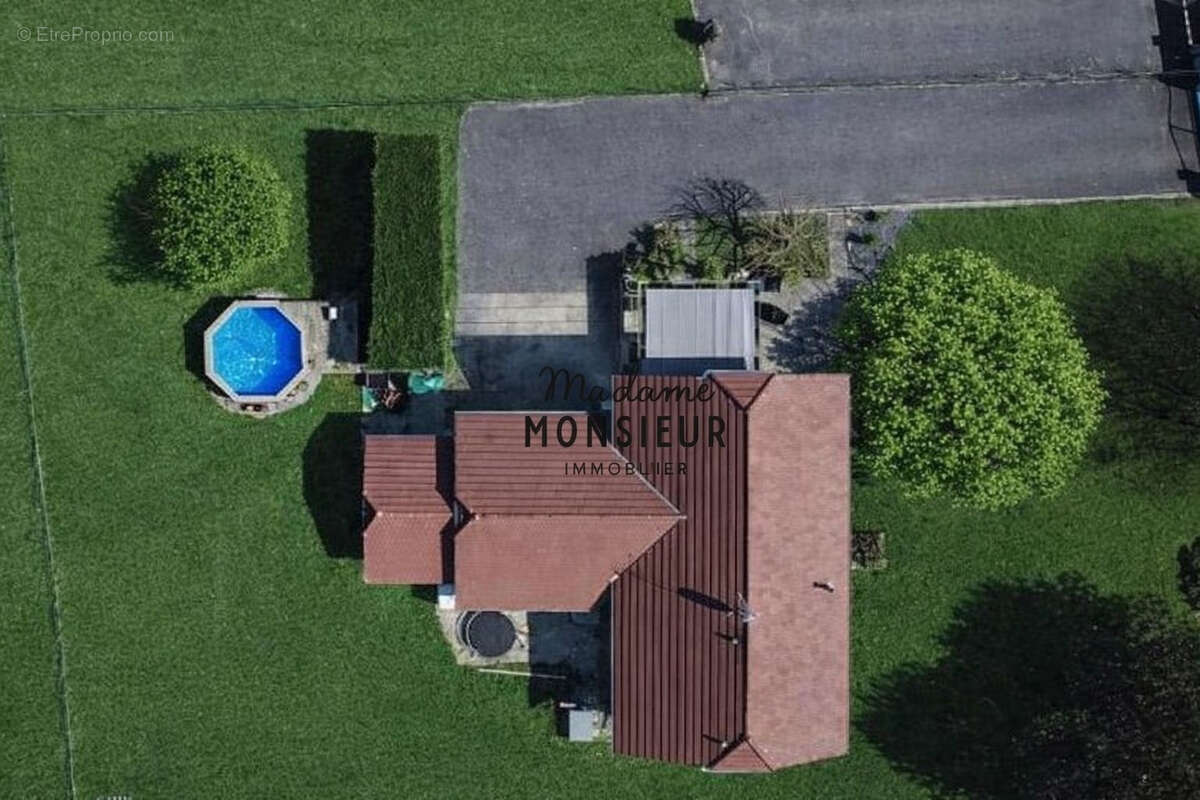 Maison à CHIMILIN