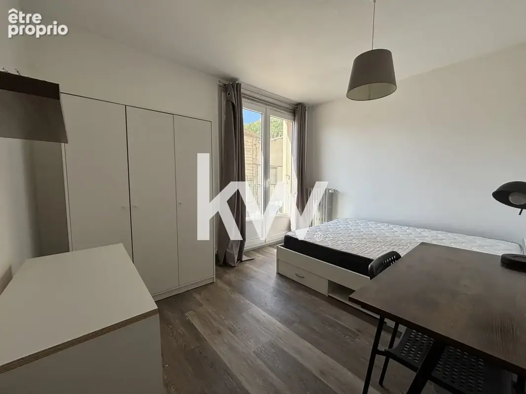 Appartement 129 m² à Saint-Etienne  - photo 8