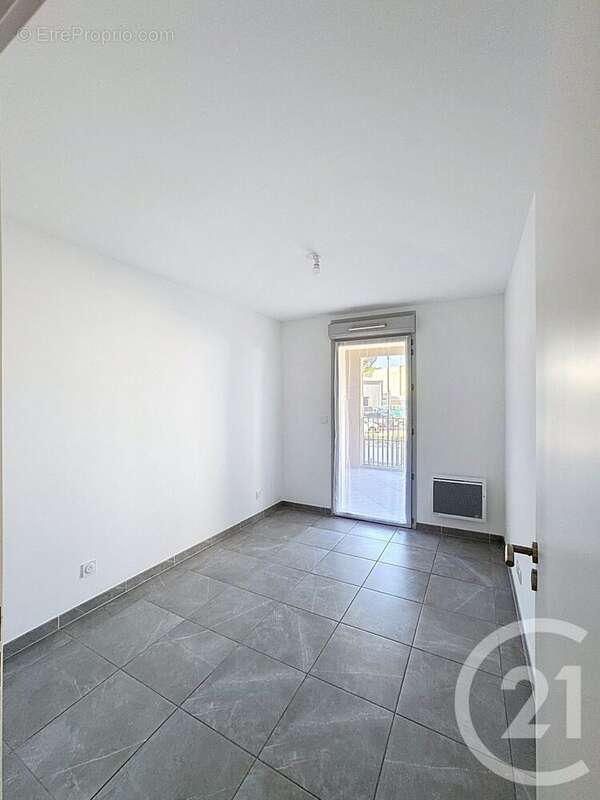 Appartement 60 m² à Trets  - photo 6