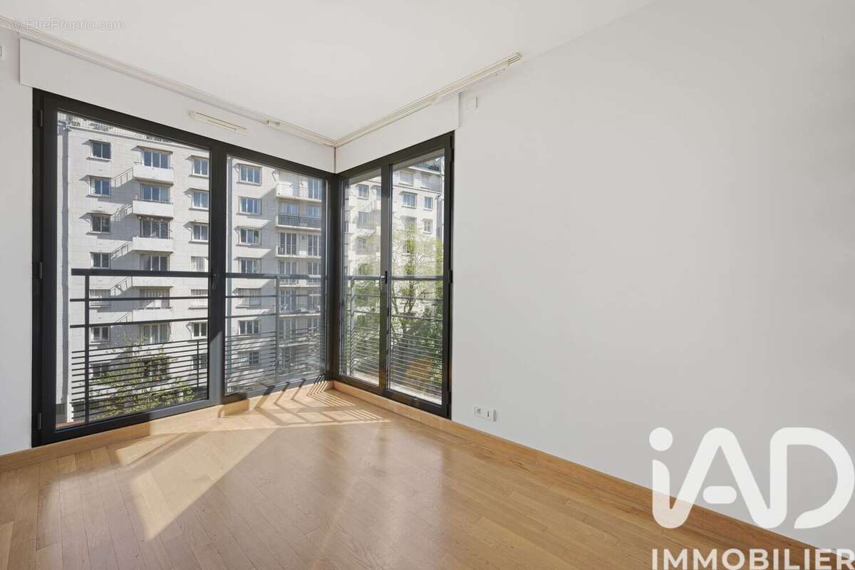 Photo 8 - Appartement à PARIS-16E