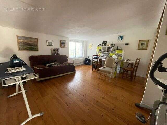 Maison à SAINT-HIPPOLYTE