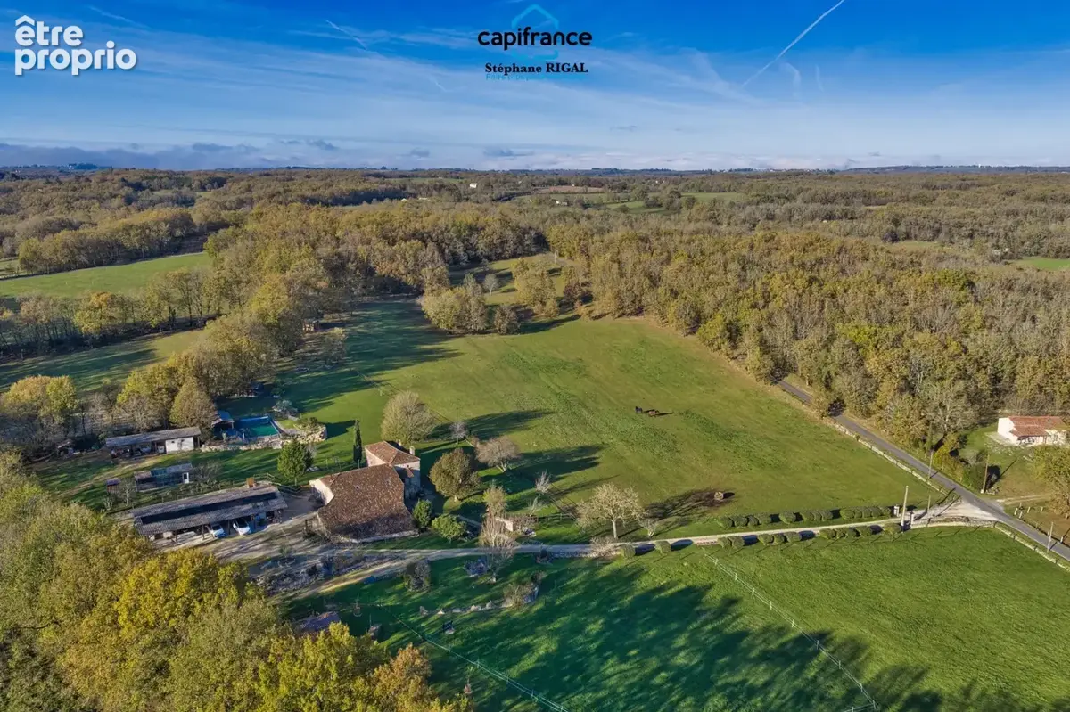 Propriété à vendre 8 pièces, propriété de 220m2 chalet - boxes à chevaux - dépendances sur 7ha de terrain - photo 26