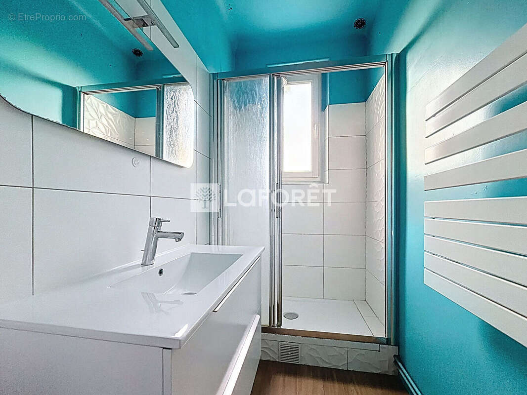 Appartement à BAGNEUX