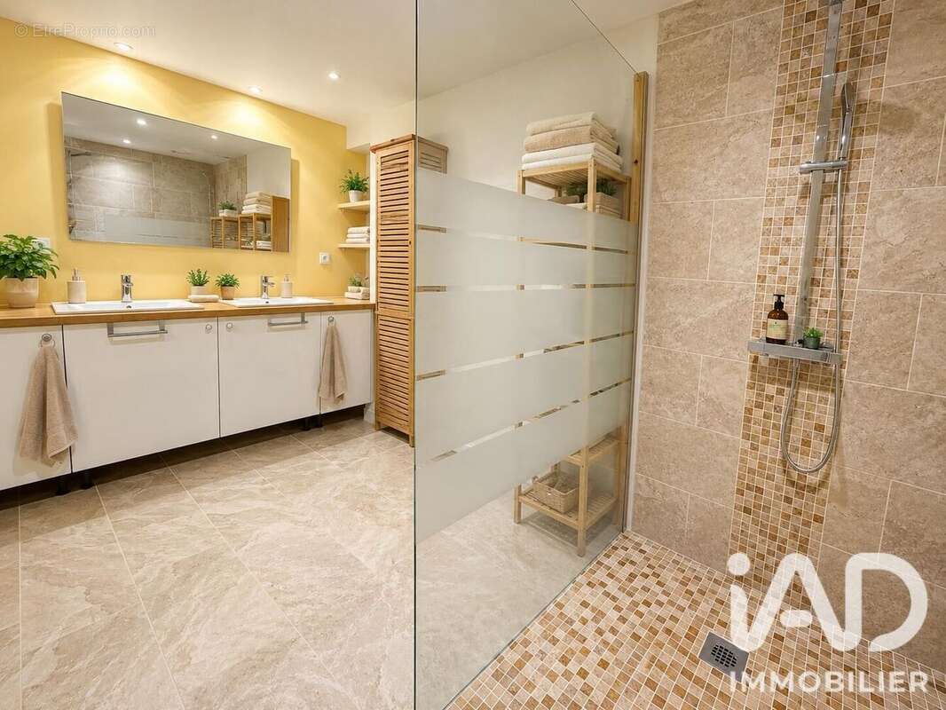 Maison 142 m² à Palau-Del-Vidre  - photo 6