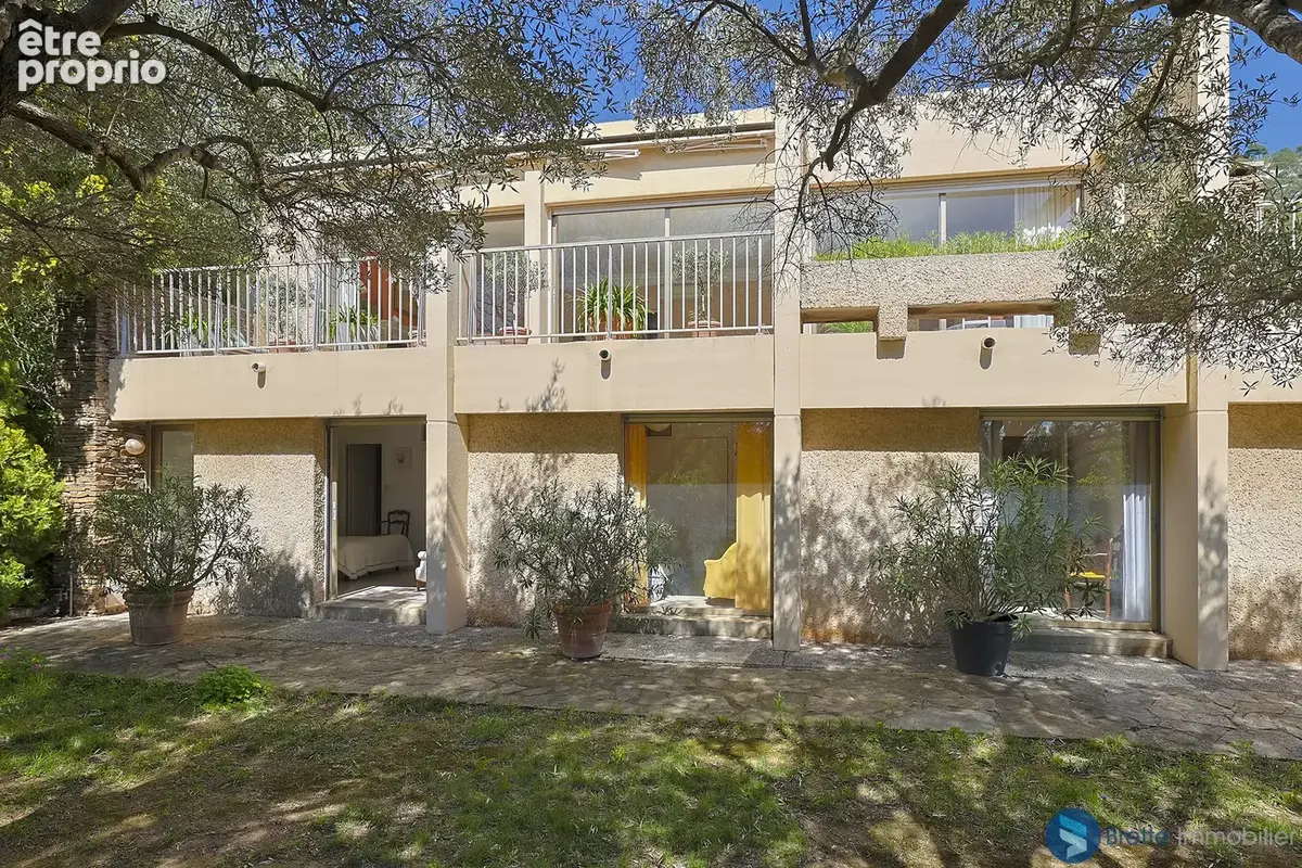 Toulon faron - maison d'architecte t8 sur terraun de 1530m2 arbore - photo 2