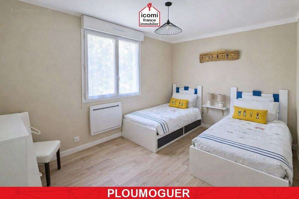 Maison à PLOUMOGUER