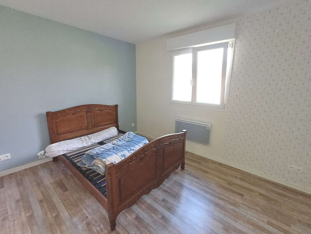 Maison à SAINT-VAAST-D'EQUIQUEVILLE