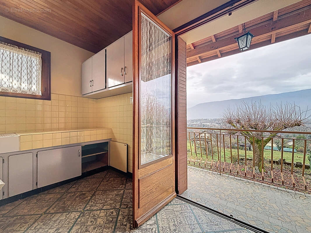 Appartement à AIX-LES-BAINS