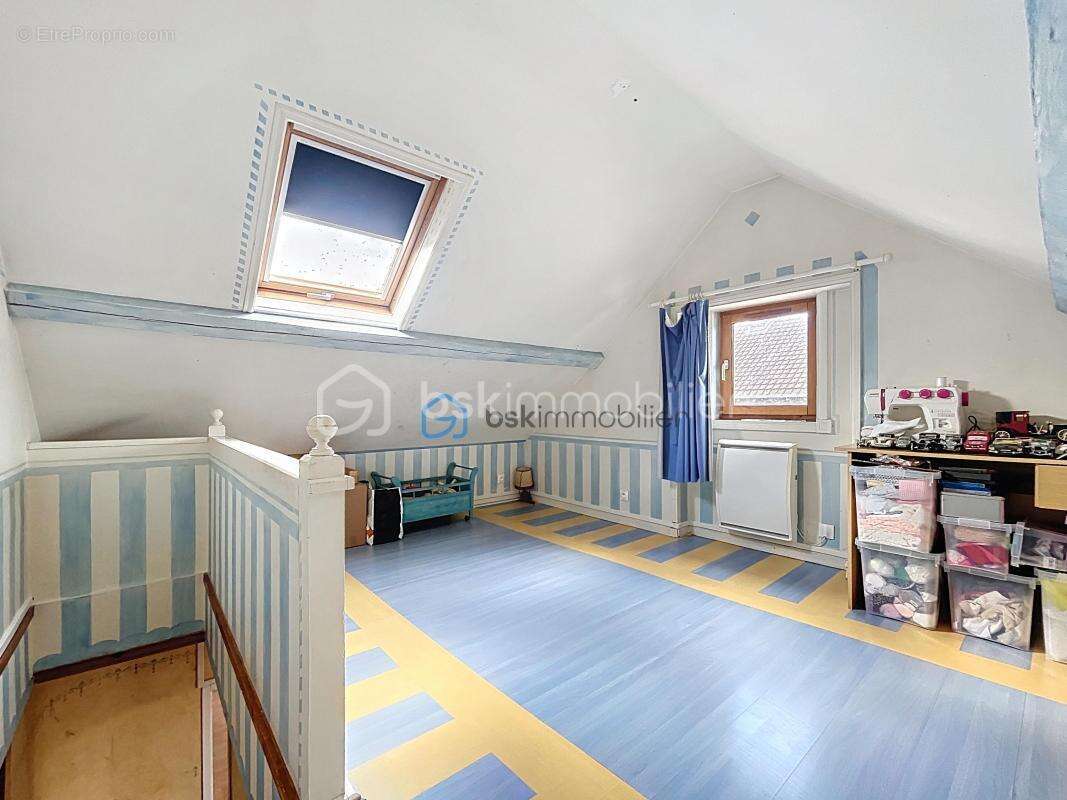 Maison à SAINT-ETIENNE-DU-ROUVRAY