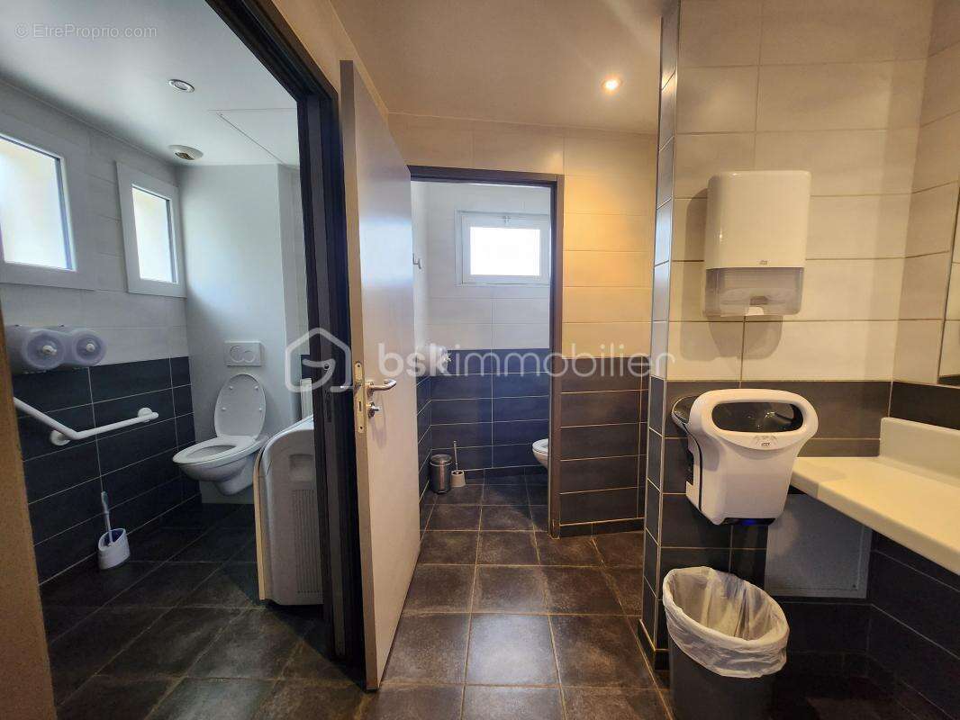 Commerce à GUISCRIFF