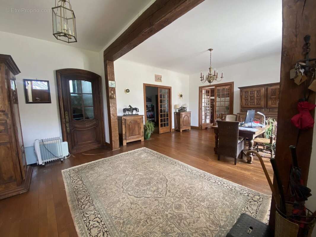 Propriété équestre d’exception à Miélan – 364 m² habitables sur un domaine de rêve - photo 4