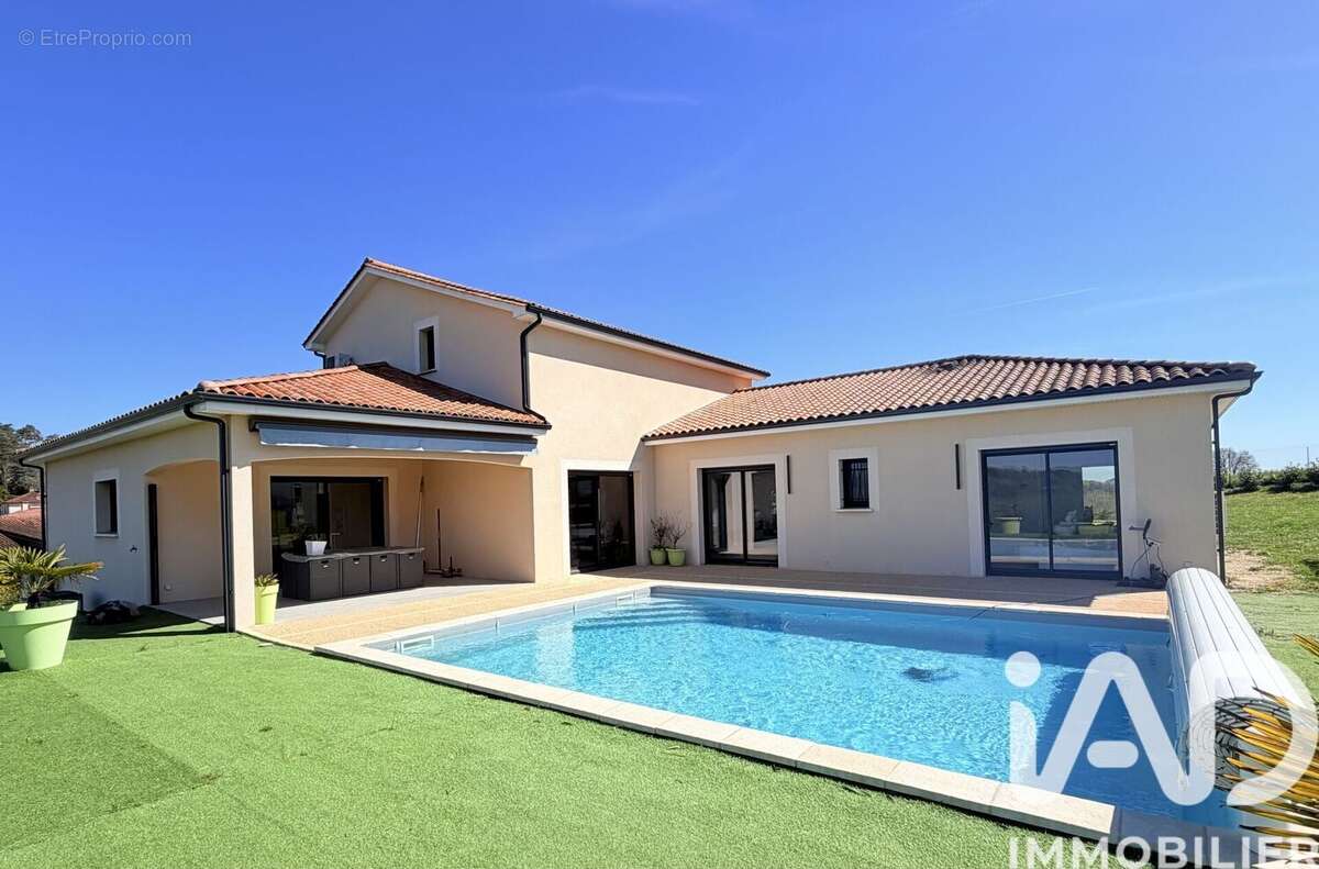 Photo 5 - Maison à TRELISSAC