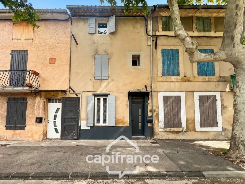 Maison à SAINT-CANNAT