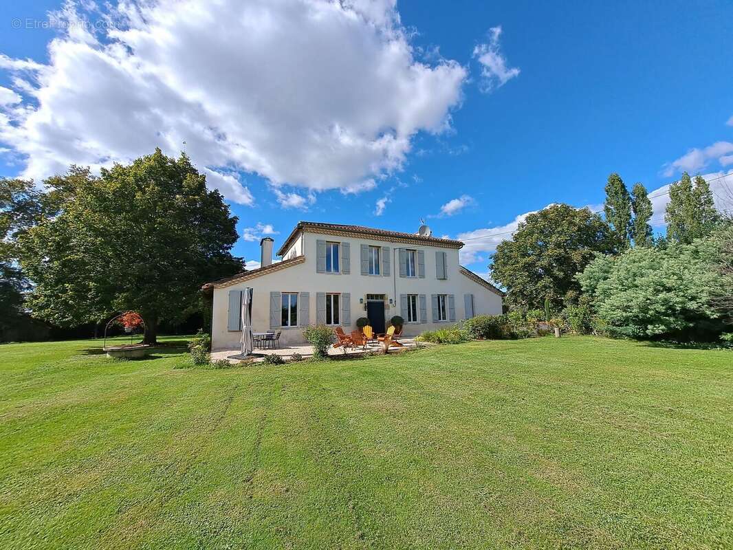 Maison à EAUZE