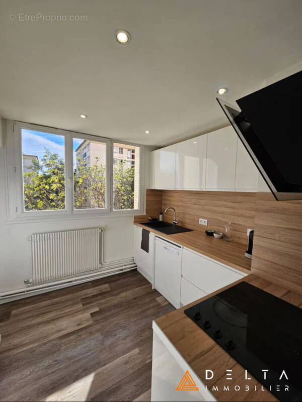 Appartement à VENISSIEUX