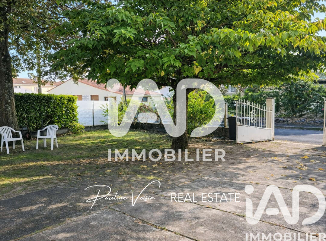 Photo 2 - Maison à LE TAILLAN-MEDOC