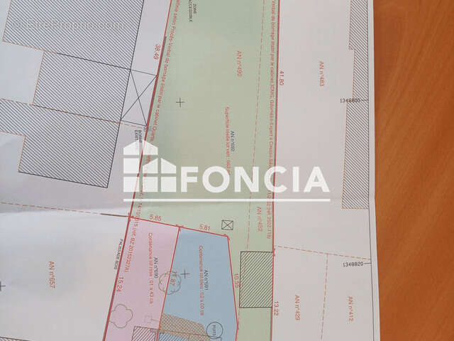 Terrain à CHARTRES-DE-BRETAGNE