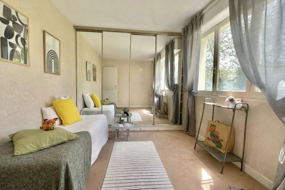 Appartement à VIRY-CHATILLON