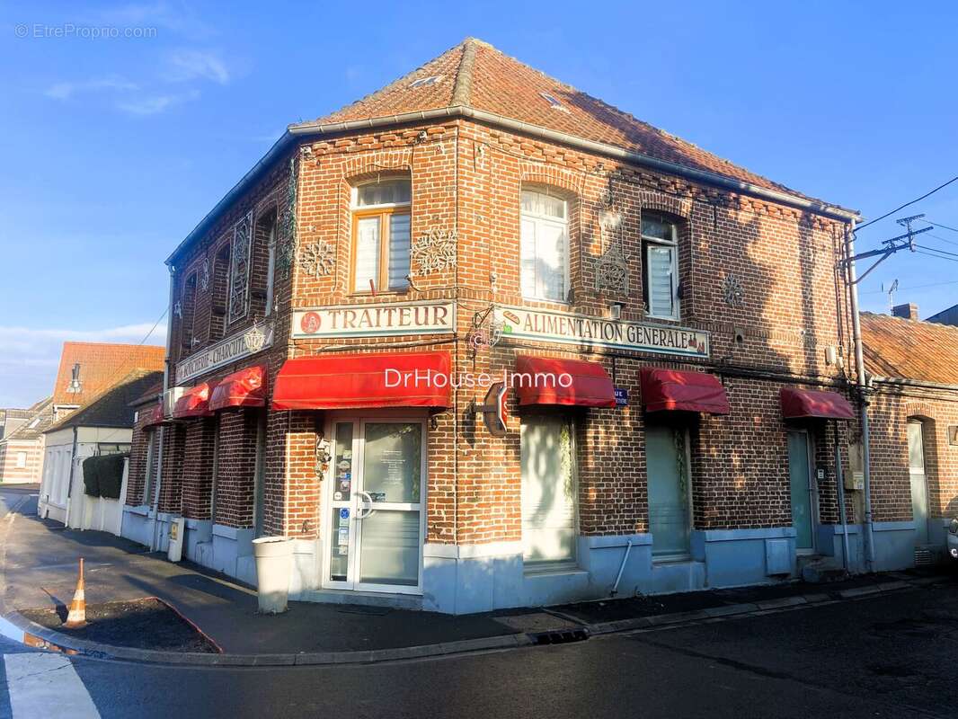 Commerce à LABOURSE