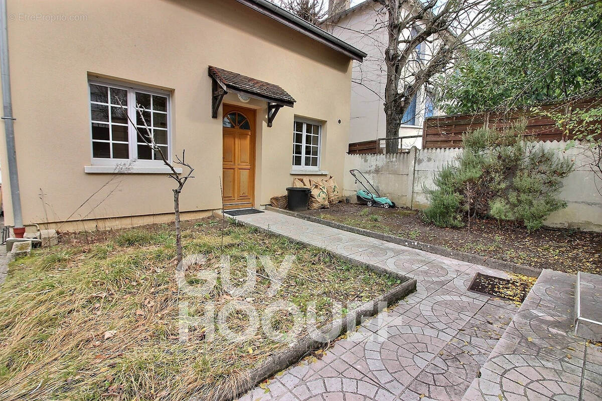 Maison à RUEIL-MALMAISON