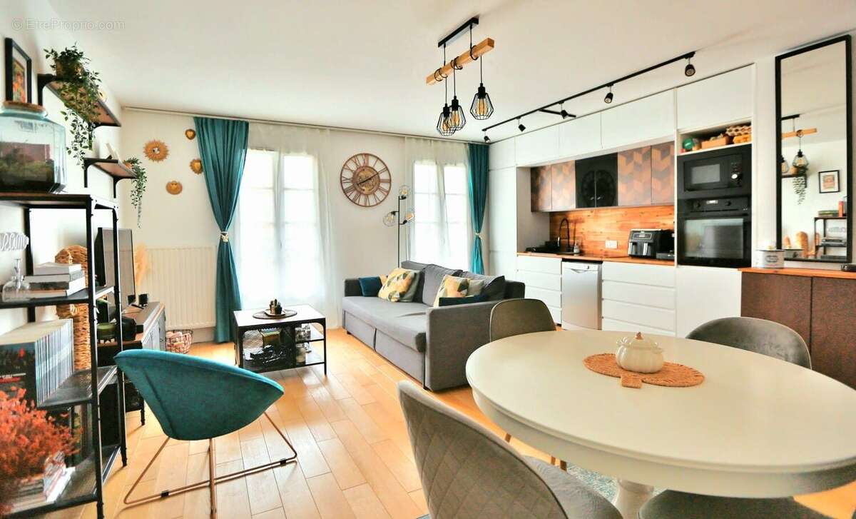 Appartement à SERRIS