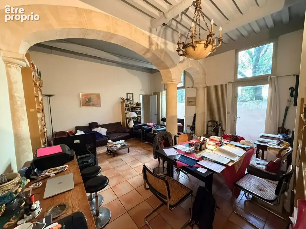 Aix Quartier Mazarin – Type 3 avec 2 terrasses (30 m²) + sous-sol 27m² + cave - photo 2