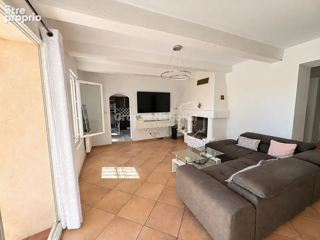 MARSEILLE 15e Maison familiale avec piscine - photo 2