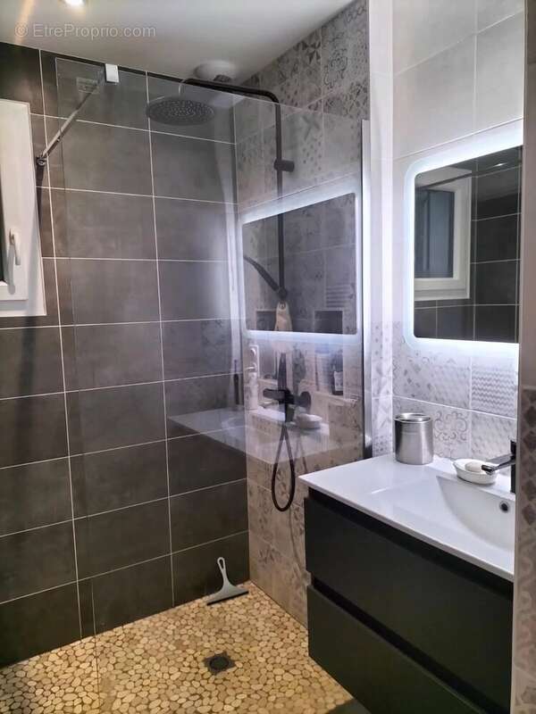 Maison à PONT-EN-ROYANS