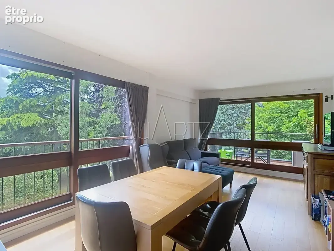 Photo Appartement à Le Chesnay au prix de 380 000€