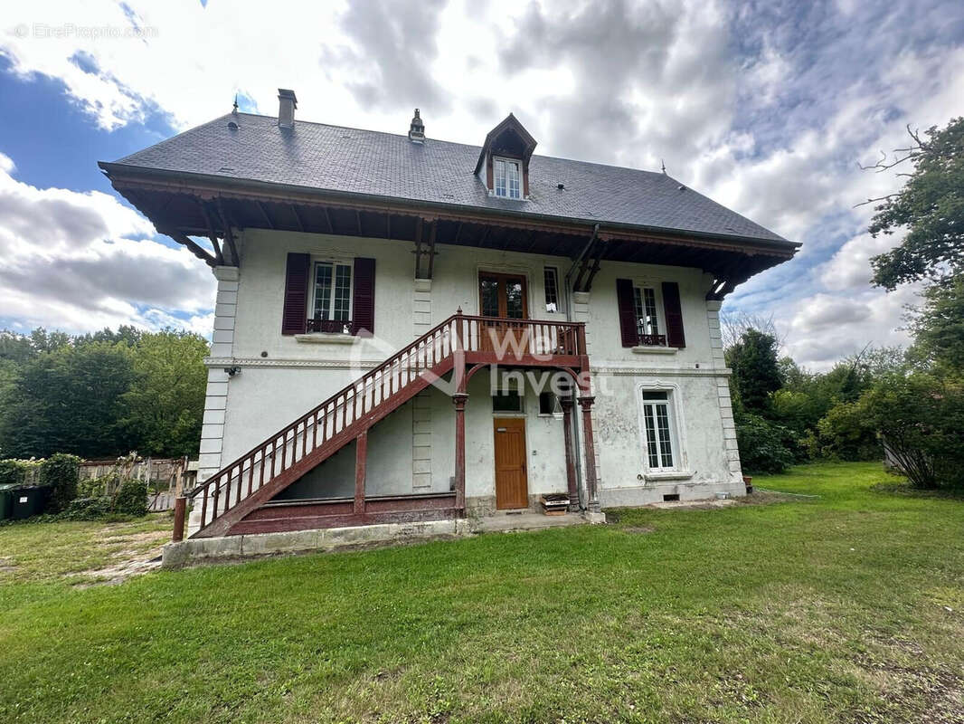 Maison à LIZY-SUR-OURCQ
