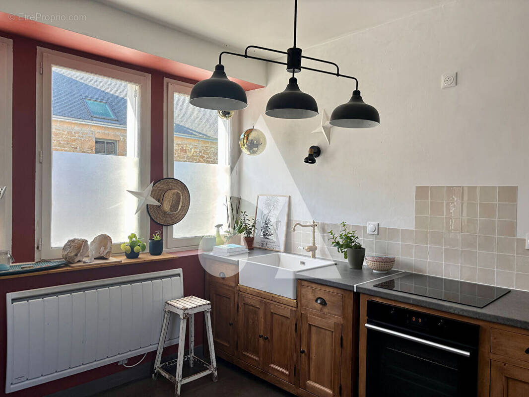 Maison à SAINTE-HELENE